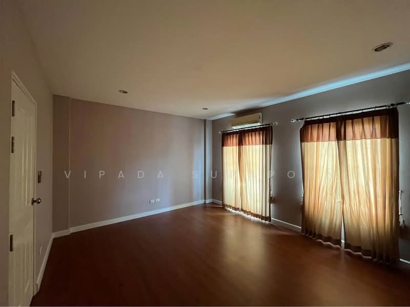 undefined, Bangkok, Bang Chak, Phasi Charoen, Bangkok, 3 Bedrooms, 205 sqm, Townhouse For Rent, by Vipada Supaporn, 500484480 - DDproperty.com
