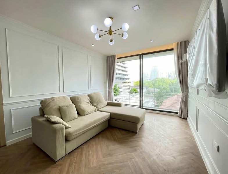 Noble Ambience Sarasin, Bangkok, Soi Sarasin, Sarasin Road, Lumphini, Pathum Wan, Bangkok, 1 Bedroom, 50 sqm, Condo For Rent, by Vipada Supaporn, 500484481 - DDproperty.com