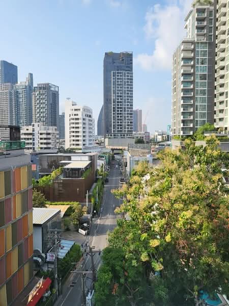 Liv @ 49, Bangkok, 9 Sukhumvit 49 Rd, Khlong Tan Nua, Watthana, Bangkok, 1 Bedroom, 40 sqm, Condo For Rent, by Vipada Supaporn, 500484487 - DDproperty.com