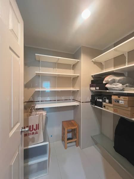 Lumpini Suite Pinklao, Bangkok, 1 Somdet Phra Pin Klao Rd, Bang Yi Khan, Bang Phlat, Bangkok, 2 Bedrooms, 64 sqm, Condo For Rent, by Vipada Supaporn, 500484493 - DDproperty.com