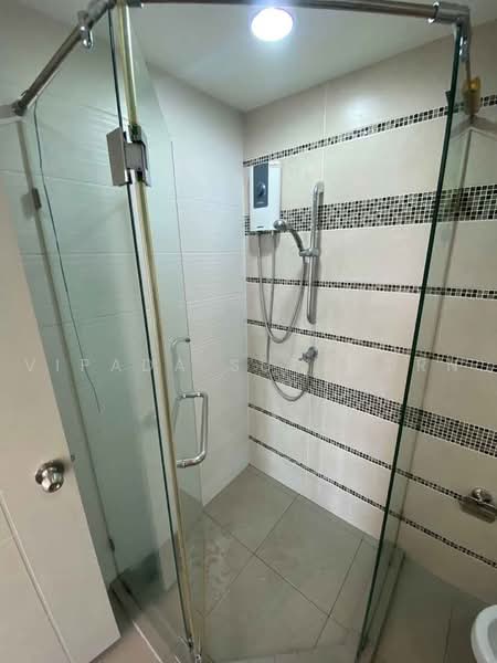 Centric Sathorn-St Louis, Bangkok, Sathorn Nua Road, Yan Nawa, Sathon, Bangkok, 1 Bedroom, 40 sqm, Condo For Rent, by Vipada Supaporn, 500484495 - DDproperty.com
