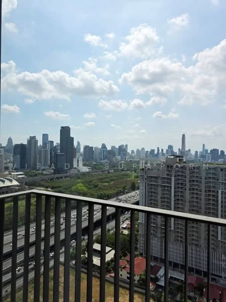 Life Asoke-Rama 9, Bangkok, 626 Asoke-Dindaeng Road, Makkasan, Ratchathewi, Bangkok, 2 Bedrooms, 41 sqm, Condo For Rent, by Vipada Supaporn, 500484521 - DDproperty.com
