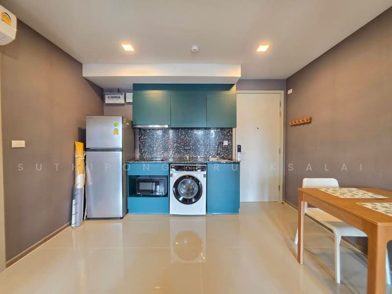 The Base Sukhumvit 50, Bangkok, Soi Roem Charoen 1, Sukhumvit 50 Road, Phra Kanong, Khlong Toei, Bangkok, 1 Bedroom, 35 sqm, Condo For Rent, by Suthipong Prucksalai, 500484537 - DDproperty.com