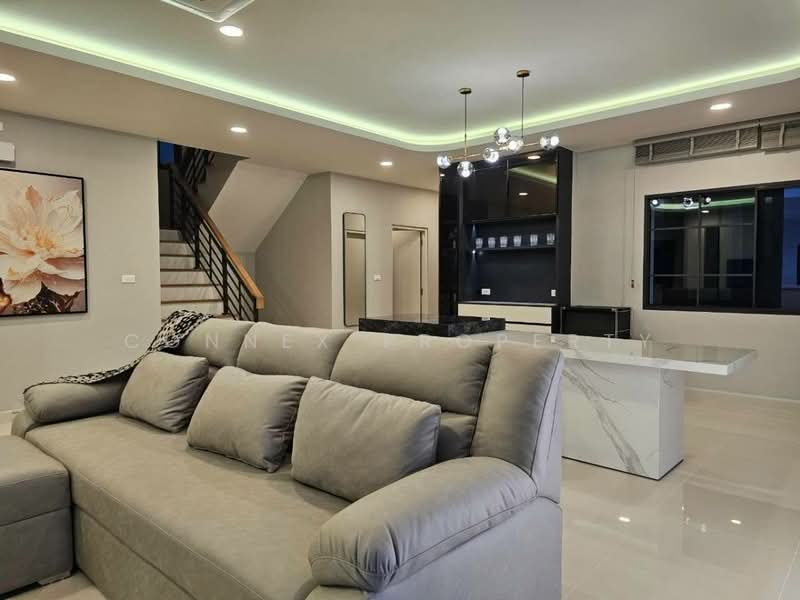 Centro Bangna, Samut Prakan, 111 Soi 3, Bang Kaeo, Bang Plee, Samut Prakan, 4 Bedrooms, 300 sqm, Single Detached House For Rent, by Connex Property, 500484540 - DDproperty.com
