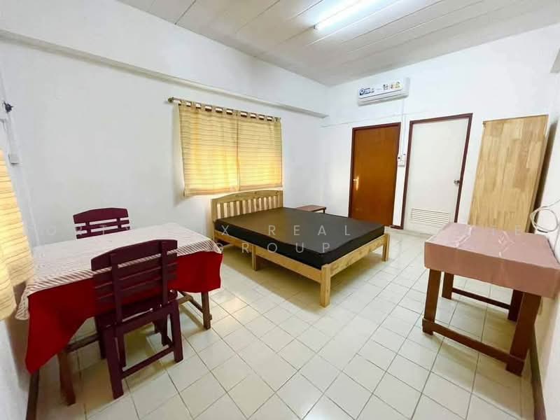 ขายด่วน! อพาร์ทเม้นท์ศรีราชา–แหลมฉบัง ทำเลดี รายได้สูง, Chon Buri (Pattaya), Thung Suk La, Si Racha, Chon Buri (Pattaya), , 2,500 sqm, Business For Sale, by Forty-Six Real Estate Group, 500484555 - DDproperty.com