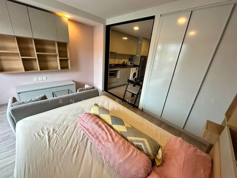 Maestro 14 Siam-Ratchathewi, Bangkok, Soi Phaya Nak, Thanon Phetchaburi, Ratchathewi, Bangkok, 1 Bedroom, 31 sqm, Condo For Rent, by Rattanaporn Khamlit, 500484565 - DDproperty.com