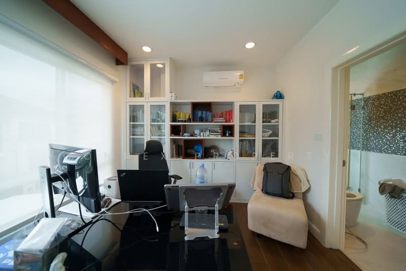 Bangkok Boulevard Rama 9-Srinakarin, Bangkok, Krungthep Kreetha Road, Saphan Sung, Bangkok, 3 Bedrooms, 220 sqm, Single Detached House For Rent, by Connex Property, 500484572 - DDproperty.com