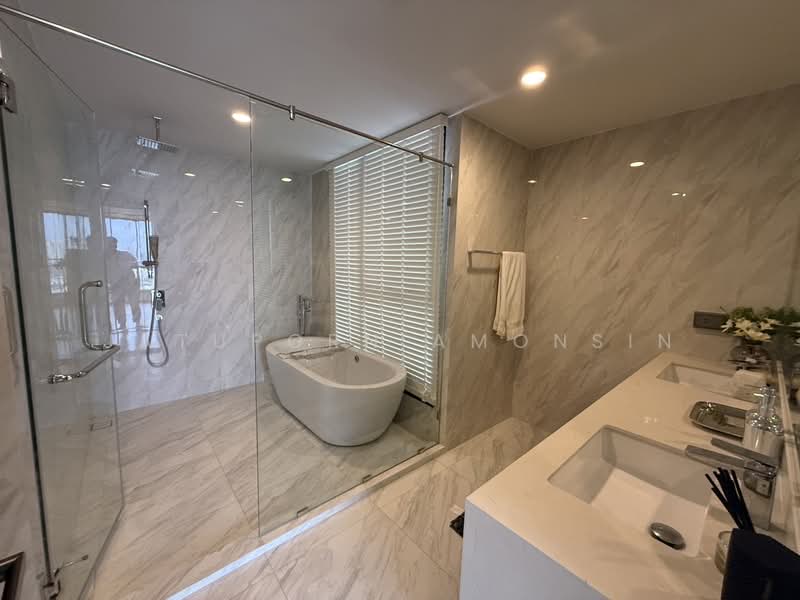 Coco Parc, Bangkok, 1150 Rama 4 Road, Khlong Toei, Bangkok, 3 Bedrooms, 252 sqm, Condo For Rent, by Jatuporn Amonsin, 500484619 - DDproperty.com