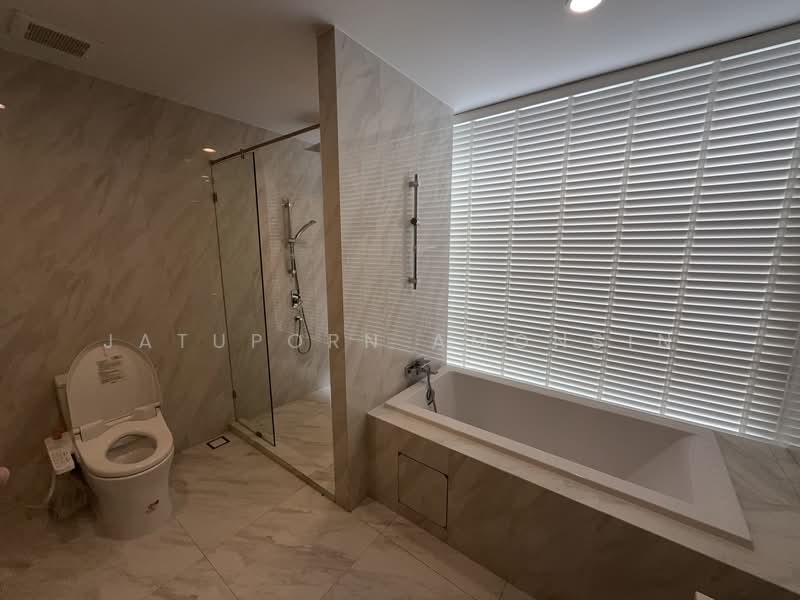 Coco Parc, Bangkok, 1150 Rama 4 Road, Khlong Toei, Bangkok, 3 Bedrooms, 252 sqm, Condo For Rent, by Jatuporn Amonsin, 500484619 - DDproperty.com