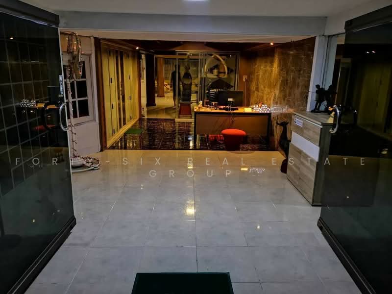 ให้เช่าบ้าน 2 ชั้น สุขุมวิท 46 ใกล้ BTS พระโขนง เจ้าของให้เช่าระยะยาว, Bangkok, สุขุมวิท46, Phra Kanong, Khlong Toei, Bangkok, 5 Bedrooms, 224 sqm, Townhouse For Rent, by Forty-Six Real Estate Group, 500484641 - DDproperty.com