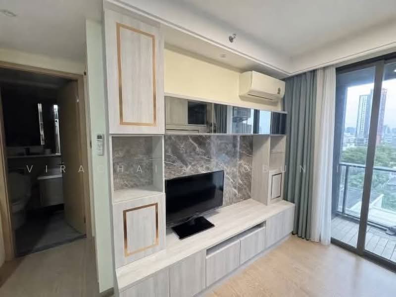 Regal Sathon-Naradhiwas, Bangkok, Naradhiwas Rajanagarindra Road, Thung Maha Mek, Sathon, Bangkok, 1 Bedroom, 35 sqm, Condo For Rent, by Virachai Vongbunsin, 500484649 - DDproperty.com