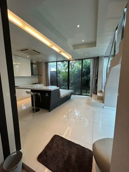 undefined, Bangkok, Khlong Tan Nua, Watthana, Bangkok, 3 Bedrooms, 456 sqm, Townhouse For Rent, by Ramita Theptham, 500484656 - DDproperty.com