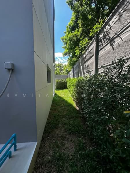 2-BR Townhouse, Bangkok, Suan Luang, Bangkok, 2 Bedrooms, 214 sqm, Townhouse For Rent, by Ramita Theptham, 500484669 - DDproperty.com