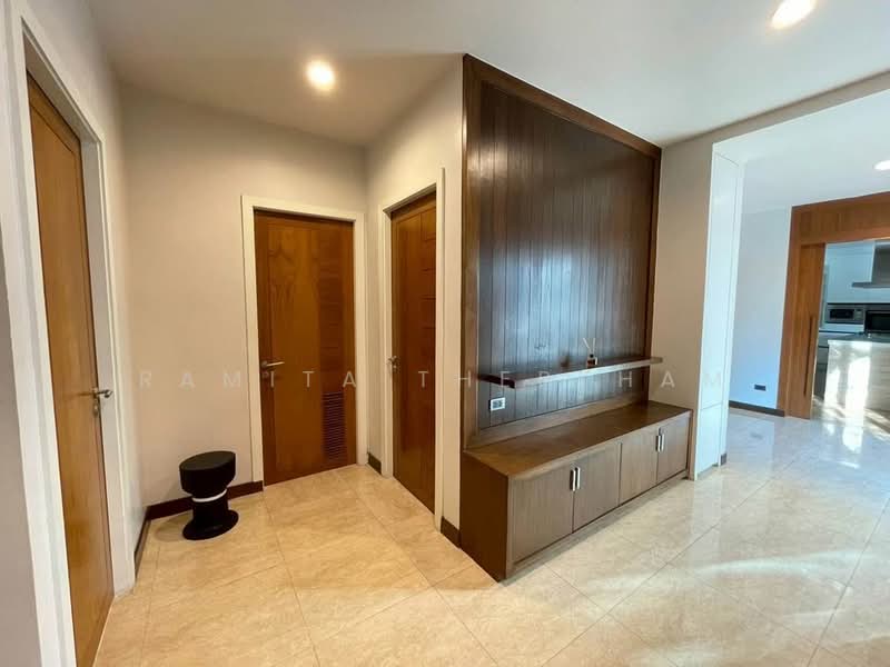 Panya Pattanakarn Village, Bangkok, Soi Phatthanakarn 30, Suan Luang, Bangkok, 5 Bedrooms, 600 sqm, Single Detached House For Rent, by Ramita Theptham, 500484677 - DDproperty.com