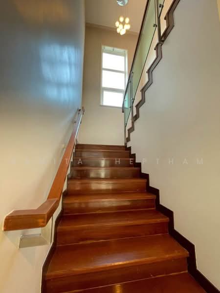 Panya Pattanakarn Village, Bangkok, Soi Phatthanakarn 30, Suan Luang, Bangkok, 5 Bedrooms, 600 sqm, Single Detached House For Rent, by Ramita Theptham, 500484677 - DDproperty.com
