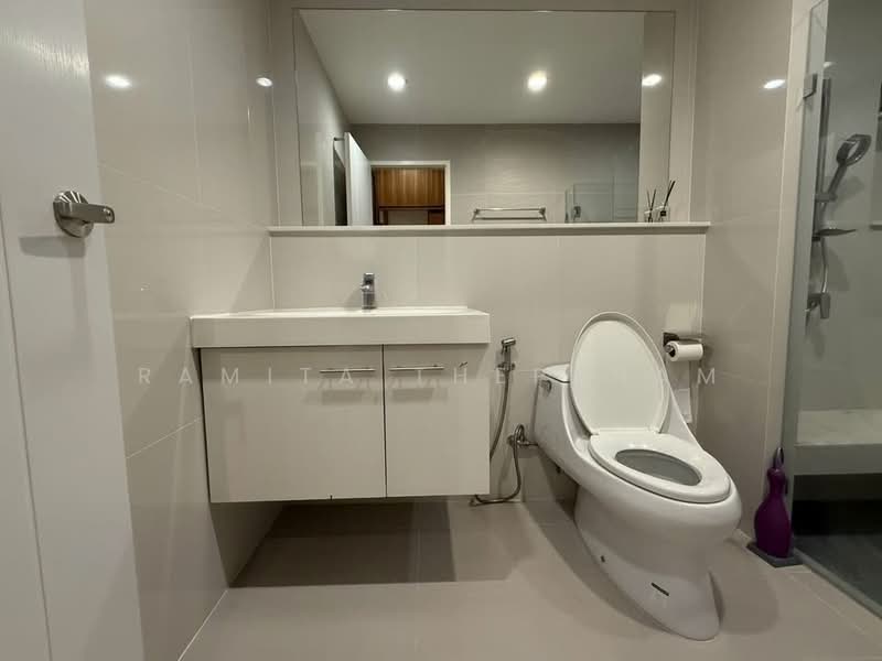 The City Sukhumvit-Bangna, Bangkok, 10260 Sanpawut Road, Bang Na, Bangkok, 3 Bedrooms, 200 sqm, Single Detached House For Rent, by Ramita Theptham, 500484687 - DDproperty.com