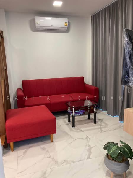 3-BR House, Bangkok, Phra Kanong Nua, Watthana, Bangkok, 3 Bedrooms, 200 sqm, Single Detached House For Rent, by Ramita Theptham, 500484690 - DDproperty.com