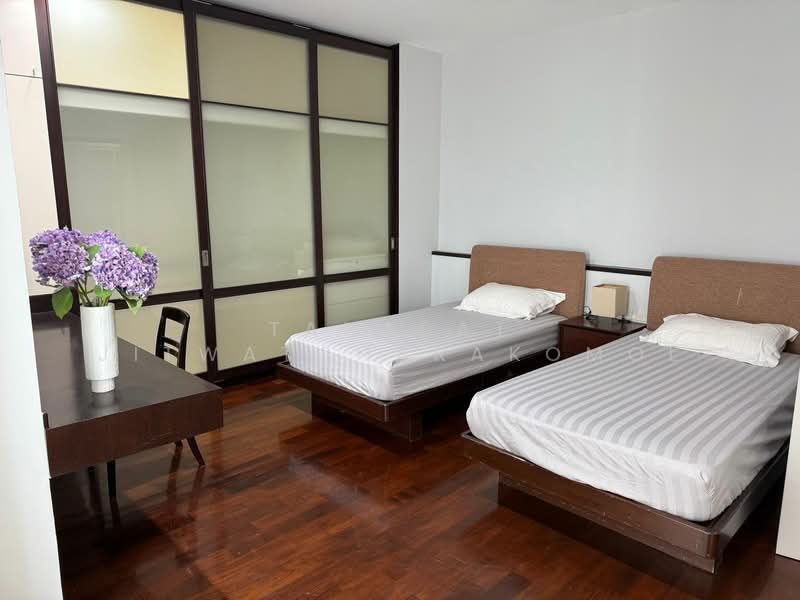 Noble Ora, Bangkok, Soi Sukhumvit 55, Sukhumvit Road, Khlong Tan Nua, Watthana, Bangkok, 2 Bedrooms, 114 sqm, Condo For Rent, by Tanapat Jitwatcharakomol, 500484703 - DDproperty.com