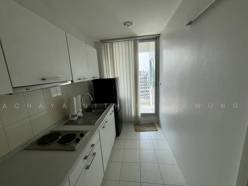 Life @ Ratchada-Suthisan, Bangkok, Ratchadapisek Road, Samsen Nok, Huai Khwang, Bangkok, 1 Bedroom, 45 sqm, Condo For Rent, by Achaya Nithipanyawong, 500484707 - DDproperty.com