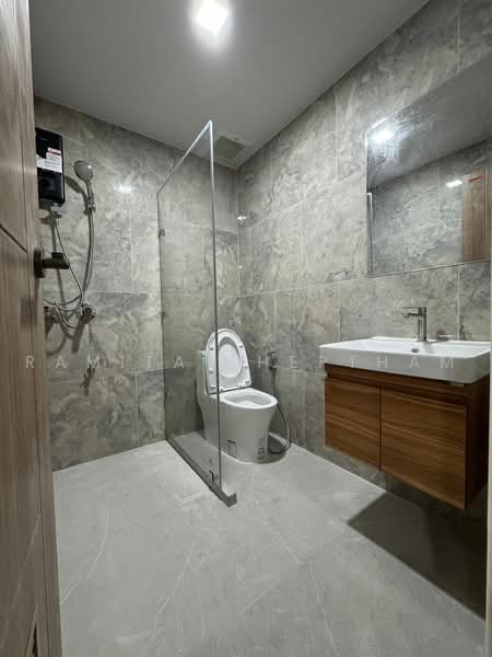 Sriwara Garden Condominium, Bangkok, 1205 Soi Town in Town, Wang Thonglang, Bangkok, 2 Bedrooms, 80 sqm, Condo For Rent, by Ramita Theptham, 500484710 - DDproperty.com