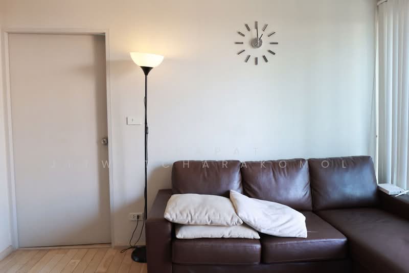 Noble Solo, Bangkok, 988 Thong Lo, Khlong Tan Nua, Watthana, Bangkok, 1 Bedroom, 45 sqm, Condo For Rent, by Tanapat Jitwatcharakomol, 500484714 - DDproperty.com