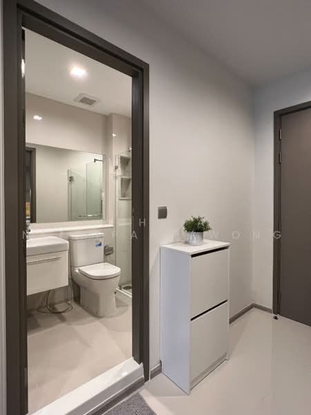 Life Asoke Hype, Bangkok, 339 Chaturathit Rd, Makkasan, Ratchathewi, Bangkok, 1 Bedroom, 33 sqm, Condo For Rent, by Achaya Nithipanyawong, 500484718 - DDproperty.com