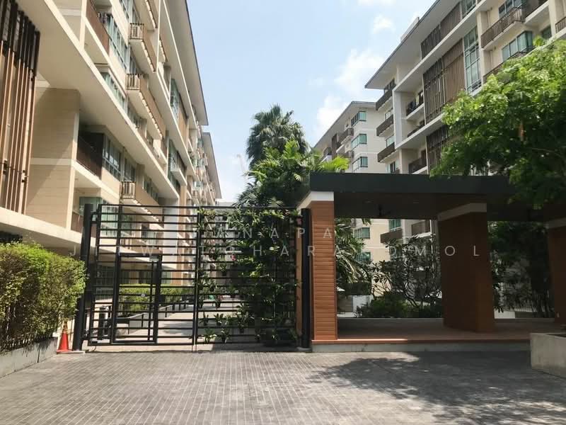 The Clover Thonglor Residence, Bangkok, Soi Sukhumvit 55, Khlong Tan Nua, Watthana, Bangkok, 1 Bedroom, 36 sqm, Condo For Rent, by Tanapat Jitwatcharakomol, 500484721 - DDproperty.com