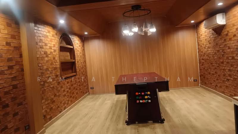 2-BR House, Bangkok, Bang Khun Sri, Bangkok Noi, Bangkok, 2 Bedrooms, 600 sqm, Single Detached House For Rent, by Ramita Theptham, 500484725 - DDproperty.com
