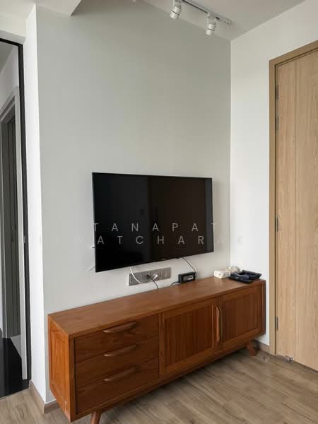 The Line Jatujak-Mochit, Bangkok, Phaholyothin Road, Jom Phon, Chatuchak, Bangkok, 1 Bedroom, 28 sqm, Condo For Sale, by Tanapat Jitwatcharakomol, 500484768 - DDproperty.com