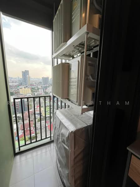 The Line Vibe, Bangkok, Jom Phon, Chatuchak, Bangkok, 1 Bedroom, 37 sqm, Condo For Rent, by Ramita Theptham, 500484798 - DDproperty.com