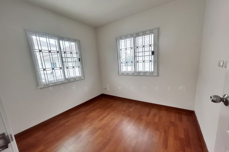 Lalin Town Lanceo CRIB Teparak - Tamru, Samut Prakan, 97/1 Soi Rattana Chok 6, Bangphli Yai, Bang Plee, Samut Prakan, 3 Bedrooms, 140 sqm, Semi-Detached House (Twin House) For Sale, by สง่าชัย ไทรทองคำ, 500484830 - DDproperty.com