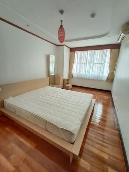 Fragrant 71, Bangkok, 19 Pridi Banomyong 14 Alley, Phra Kanong Nua, Watthana, Bangkok, 1 Bedroom, 54 sqm, Condo For Rent, by Achaya Nithipanyawong, 500484831 - DDproperty.com