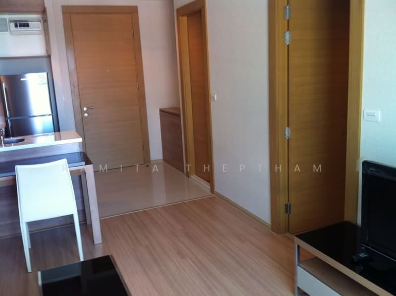 Rhythm Ratchada-Huaikwang, Bangkok, 218 Ratchadaphisek Road, Huai Khwang, Bangkok, 1 Bedroom, 45 sqm, Condo For Rent, by Ramita Theptham, 500484840 - DDproperty.com
