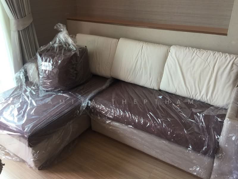 Rhythm Ratchada-Huaikwang, Bangkok, 218 Ratchadaphisek Road, Huai Khwang, Bangkok, 1 Bedroom, 45 sqm, Condo For Rent, by Ramita Theptham, 500484840 - DDproperty.com