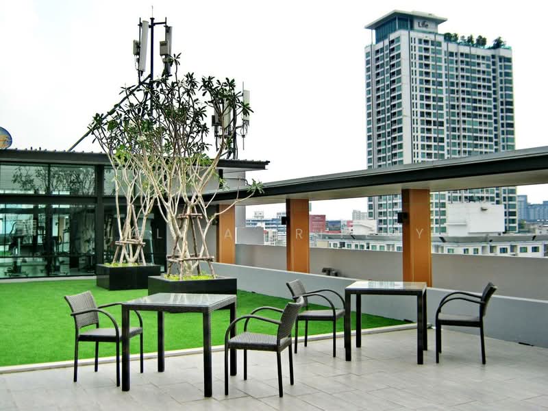 9-Storey Apartment Building for Sale in Ladprao MRT 300 m, Bangkok, ลาดพร้าว, Jom Phon, Chatuchak, Bangkok, , 3,000 sqm, Business For Sale, by Lalita Sriploy, 500484841 - DDproperty.com