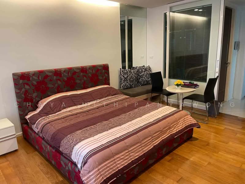 15 Sukhumvit Residences, Bangkok, Soi Sukhumvit 15, Khlongtoei Nua, Watthana, Bangkok, 1 Bedroom, 28 sqm, Condo For Sale, by Achaya Nithipanyawong, 500484842 - DDproperty.com