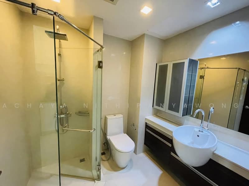 Sky Walk Residences, Bangkok, 1599 Sukhumvit Road, Phra Kanong Nua, Watthana, Bangkok, 1 Bedroom, 40 sqm, Condo For Rent, by Achaya Nithipanyawong, 500484855 - DDproperty.com