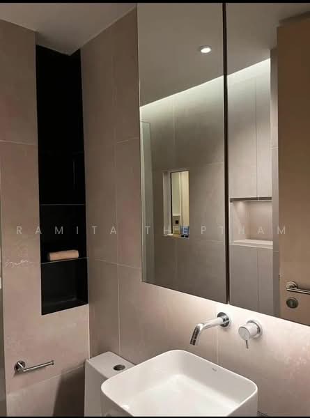 Siamese Ratchakru, Bangkok, 48 Phahonyothin Rd, Samsen Nai, Phaya Thai, Bangkok, 1 Bedroom, 34 sqm, Condo For Rent, by Ramita Theptham, 500484860 - DDproperty.com