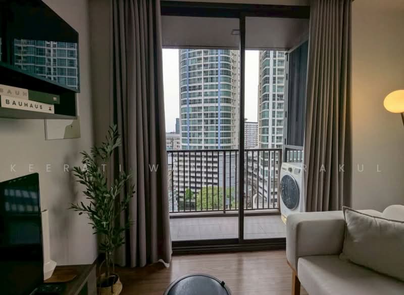 The Line Sukhumvit 71, Bangkok, 15 Sukhumvit 71 Road, Phra Kanong Nua, Watthana, Bangkok, 1 Bedroom, 45 sqm, Condo For Rent, by Keerati Wangrujirakul, 500484870 - DDproperty.com