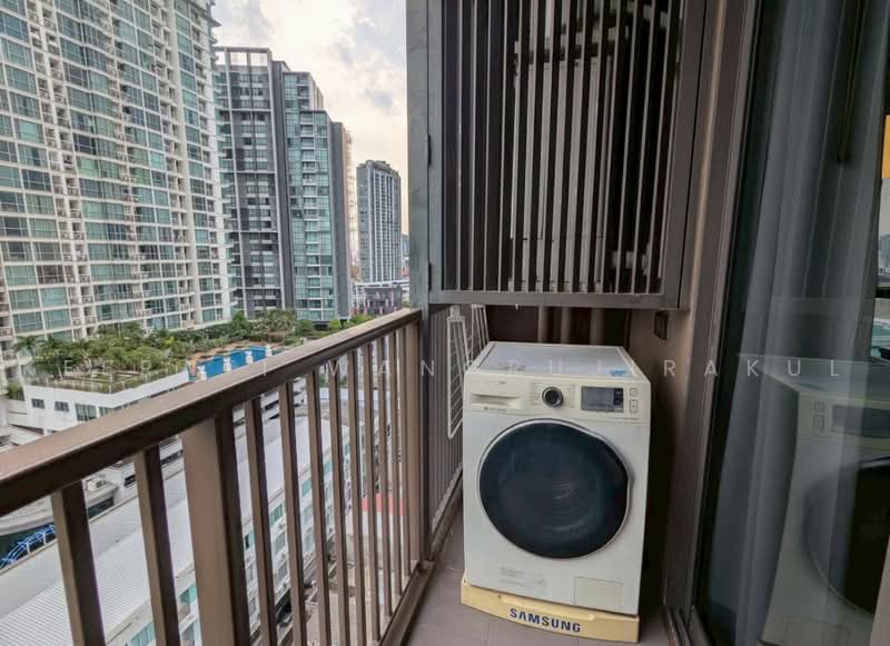 The Line Sukhumvit 71, Bangkok, 15 Sukhumvit 71 Road, Phra Kanong Nua, Watthana, Bangkok, 1 Bedroom, 45 sqm, Condo For Rent, by Keerati Wangrujirakul, 500484870 - DDproperty.com