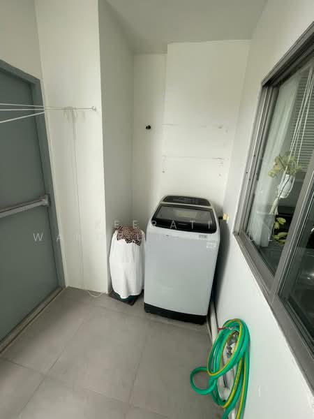 Regent on the Park 1, Bangkok, Soi Sukhumvit 26, Khong Tan, Khlong Toei, Bangkok, 3 Bedrooms, 250 sqm, Condo For Rent, by Keerati Wangrujirakul, 500484876 - DDproperty.com