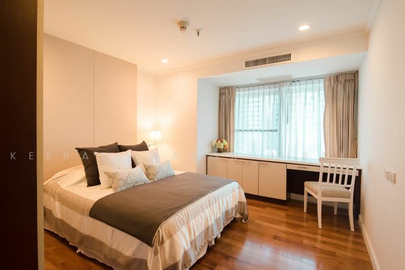Mayfair Garden Apartment, Bangkok, 59 Soi Sukhumvit 16, Khlong Toei, Bangkok, 3 Bedrooms, 260 sqm, Condo For Rent, by Keerati Wangrujirakul, 500484908 - DDproperty.com