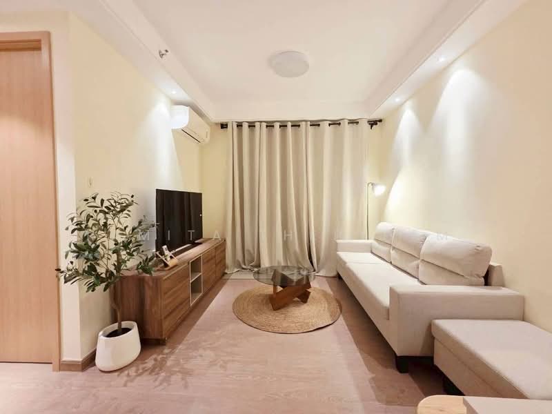 Regal Sathon-Naradhiwas, Bangkok, Naradhiwas Rajanagarindra Road, Thung Maha Mek, Sathon, Bangkok, 1 Bedroom, 37 sqm, Condo For Rent, by Ramita Theptham, 500484909 - DDproperty.com