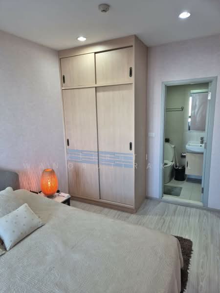 Q House Condo Sathorn, Bangkok, Thonburi Road, Khlong Ton Sai, Khlong San, Bangkok, 1 Bedroom, 50 sqm, Condo For Rent, by Keerati Wangrujirakul, 500484912 - DDproperty.com