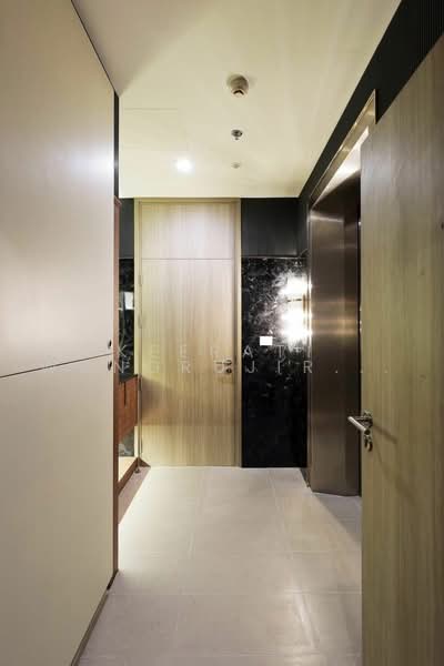 Noble Ploenchit, Bangkok, 1035 Ploenchit Road, Lumphini, Pathum Wan, Bangkok, 1 Bedroom, 42 sqm, Condo For Sale, by Keerati Wangrujirakul, 500484936 - DDproperty.com