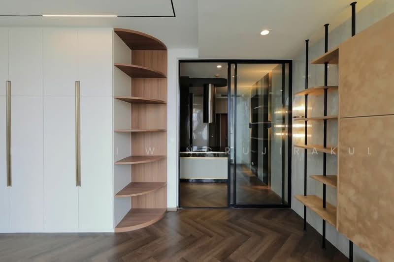 Noble Ploenchit, Bangkok, 1035 Ploenchit Road, Lumphini, Pathum Wan, Bangkok, 1 Bedroom, 42 sqm, Condo For Sale, by Keerati Wangrujirakul, 500484936 - DDproperty.com