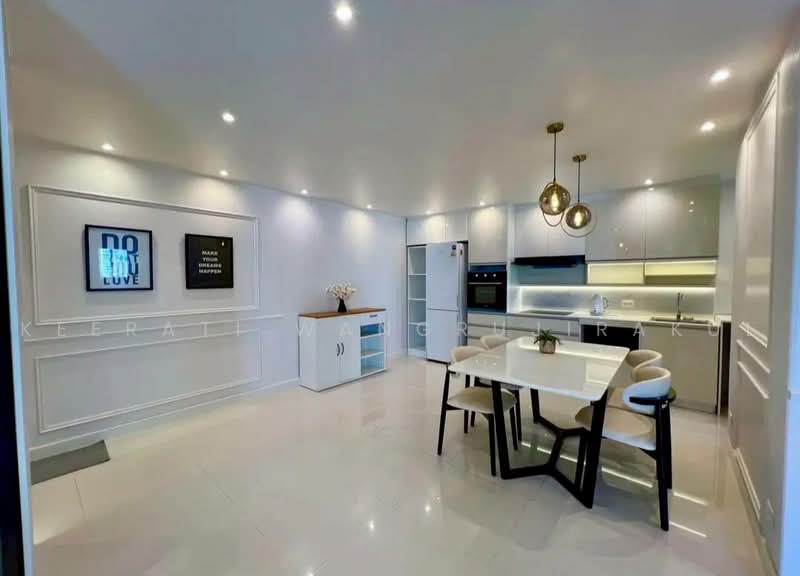 Belle Park Residence, Bangkok, 375 Sathu Pradit 19 Alley, Chong Nonsi, Yan Nawa, Bangkok, 2 Bedrooms, 95 sqm, Condo For Rent, by Keerati Wangrujirakul, 500484953 - DDproperty.com
