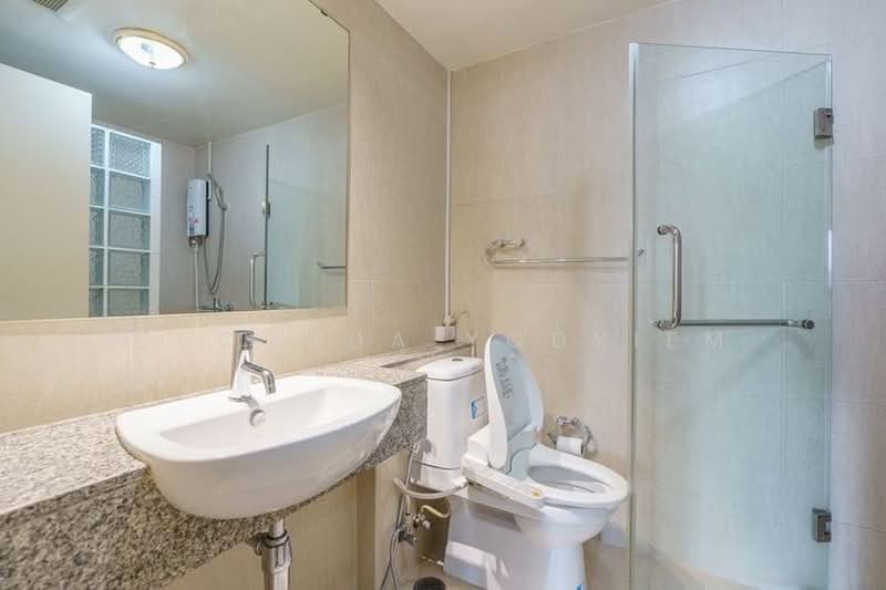 The Clover Thonglor Residence, Bangkok, Soi Sukhumvit 55, Khlong Tan Nua, Watthana, Bangkok, 1 Bedroom, 46 sqm, Condo For Sale, by Suchada Yodyiem, 500484958 - DDproperty.com