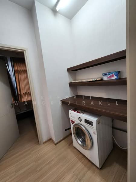 The Capital Ekamai-Thonglor, Bangkok, 2898 New Petchaburi Rd, Bang Kapi, Huai Khwang, Bangkok, 2 Bedrooms, 60 sqm, Condo For Rent, by Keerati Wangrujirakul, 500484963 - DDproperty.com