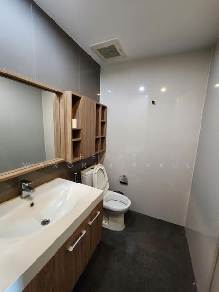The Capital Ekamai-Thonglor, Bangkok, 2898 New Petchaburi Rd, Bang Kapi, Huai Khwang, Bangkok, 2 Bedrooms, 60 sqm, Condo For Rent, by Keerati Wangrujirakul, 500484963 - DDproperty.com
